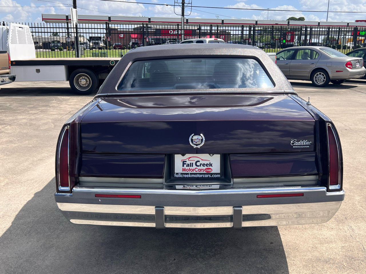 Used 1996 Cadillac Fleetwood Brougham image 29