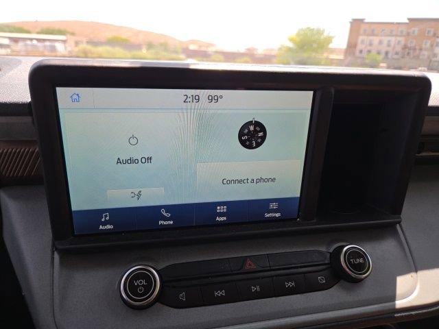 Used 2022 Ford Maverick Lariat w/ Lariat Luxury Package FWD image 10