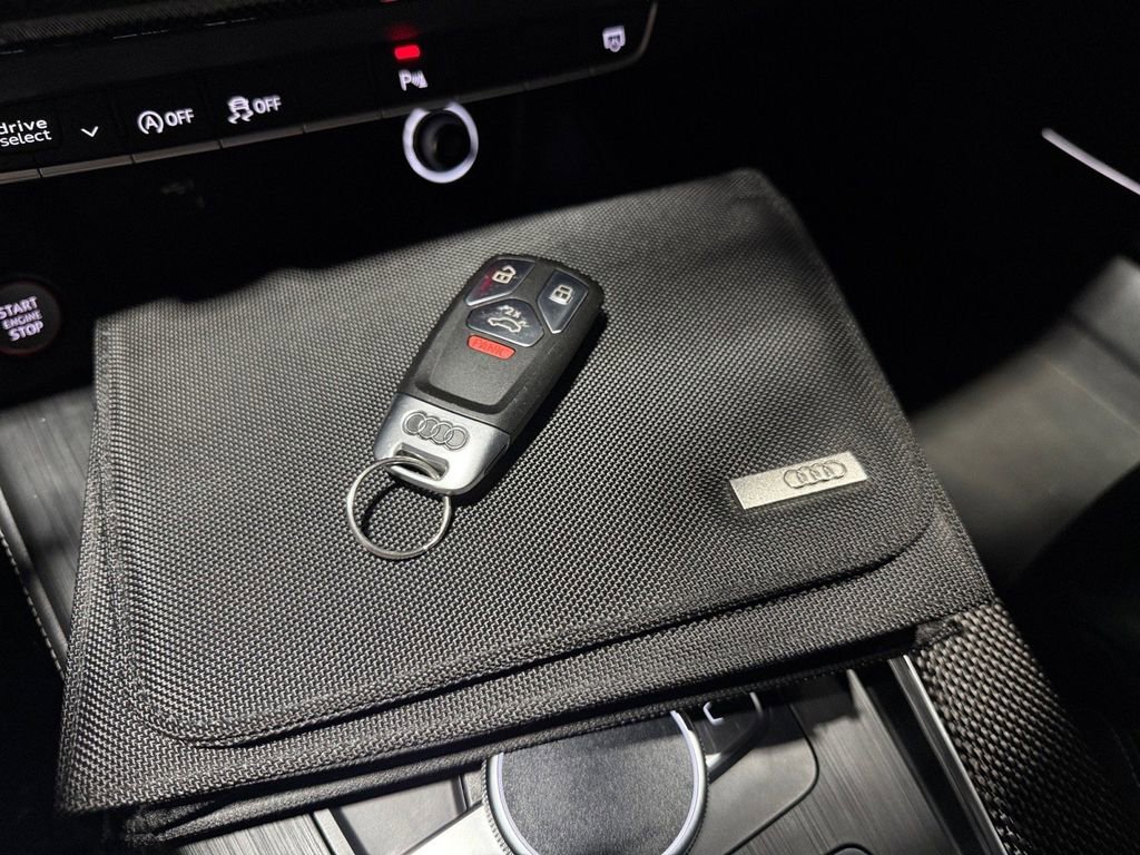 Used 2019 Audi S4 Prestige image 44