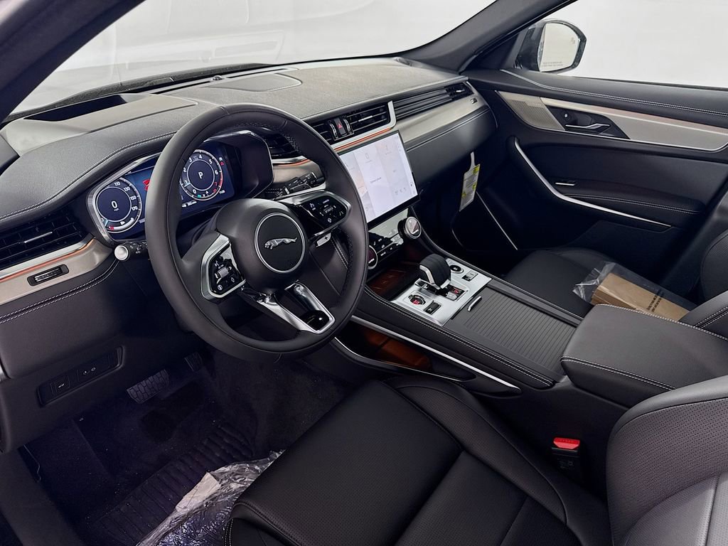 New 2026 Jaguar F-PACE R-Dynamic S AWD/4WD image 9