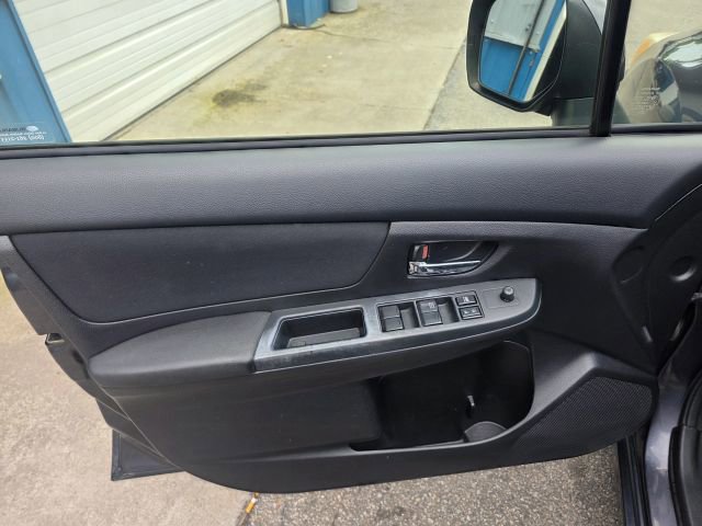 Used 2013 Subaru Impreza 2.0i Premium AWD/4WD image 11