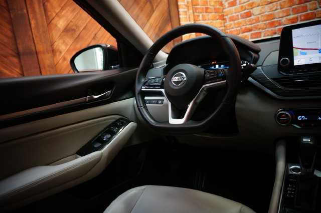 Certified 2020 Nissan Altima 2.5 SL AWD/4WD image 14