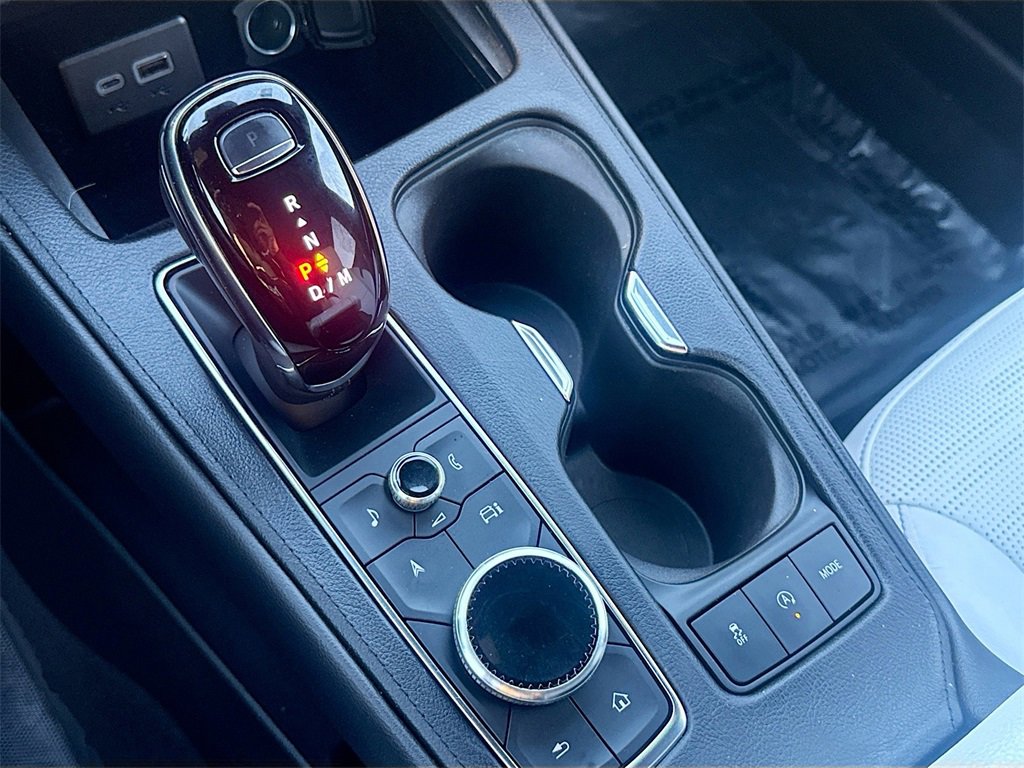 Used 2024 Cadillac XT4 Sport image 17