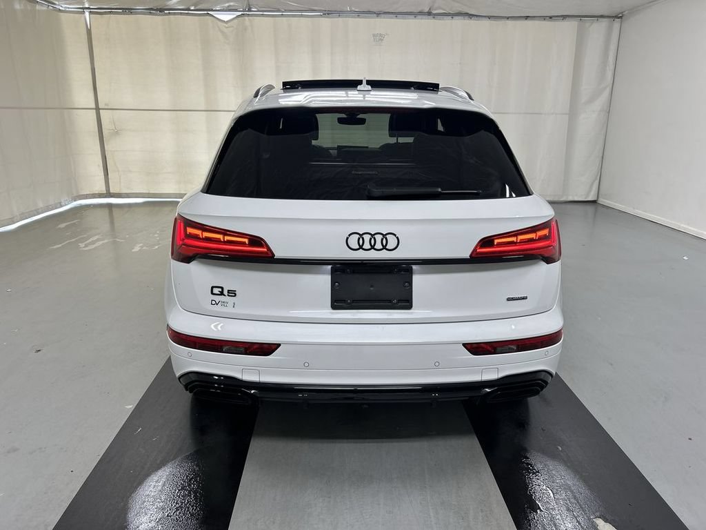Used 2024 Audi Q5 e Prestige AWD/4WD image 22