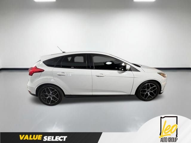 Used 2017 Ford Focus SEL FWD image 6