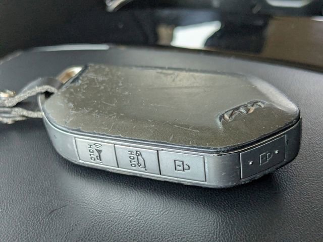 Certified 2024 Kia Telluride EX w/ EX Captain's Chair Package image 41