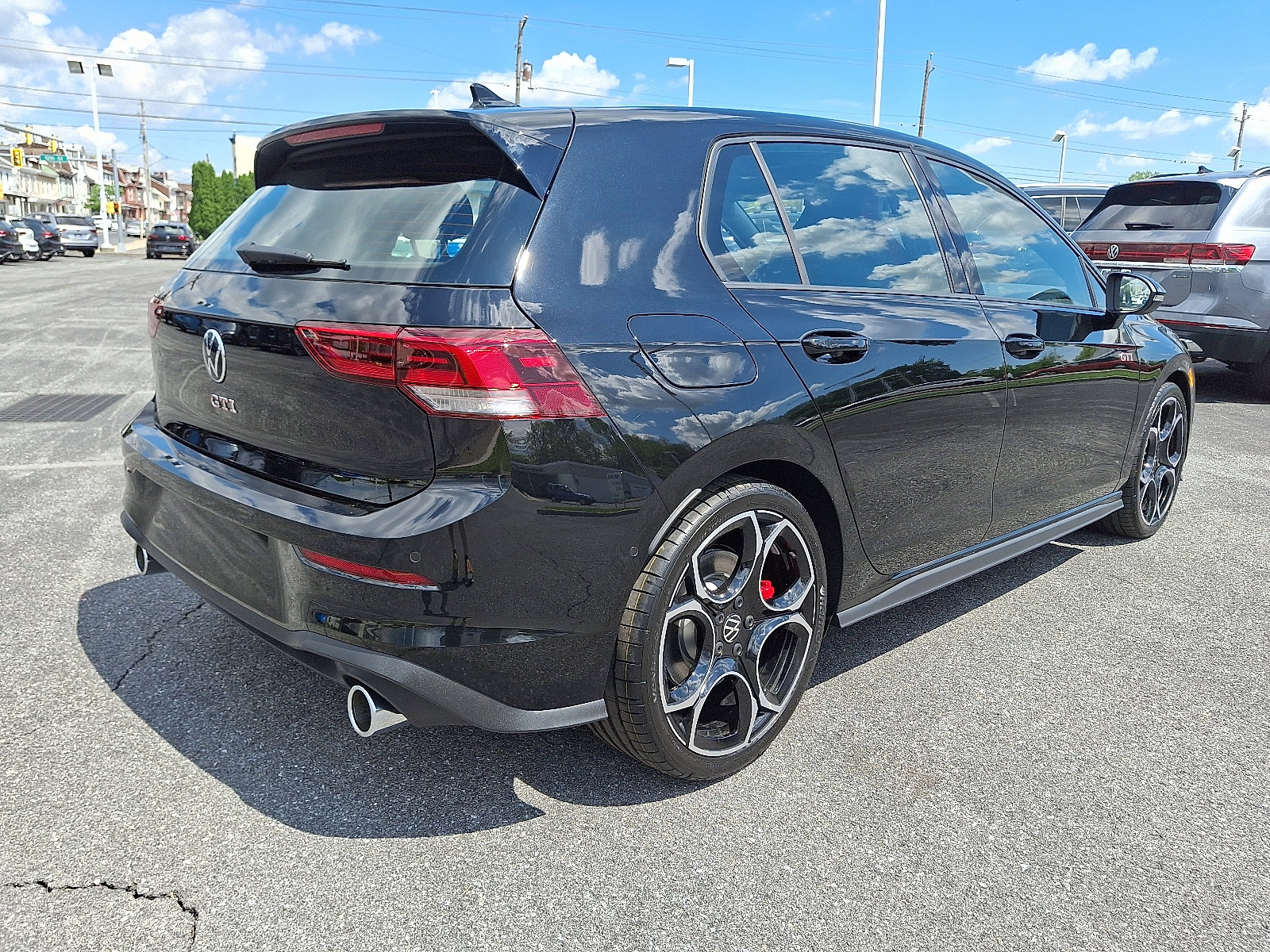 New 2025 Volkswagen GTI Autobahn image 4