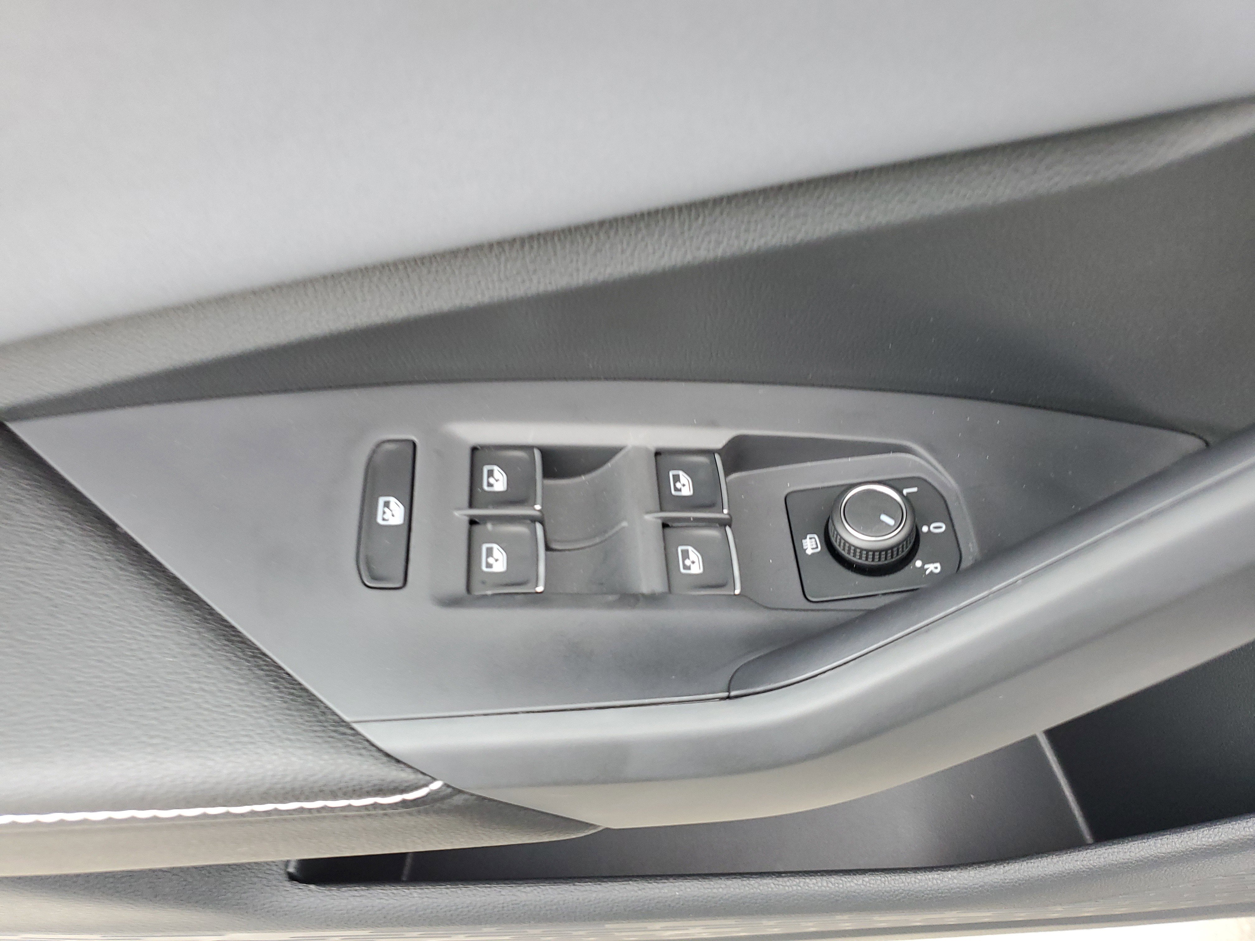 New 2026 Volkswagen Jetta SE image 14