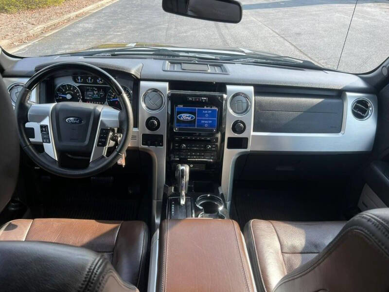 Used 2011 Ford F150 Platinum image 2