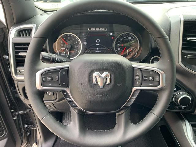 Used 2025 RAM 1500 Big Horn AWD/4WD image 17