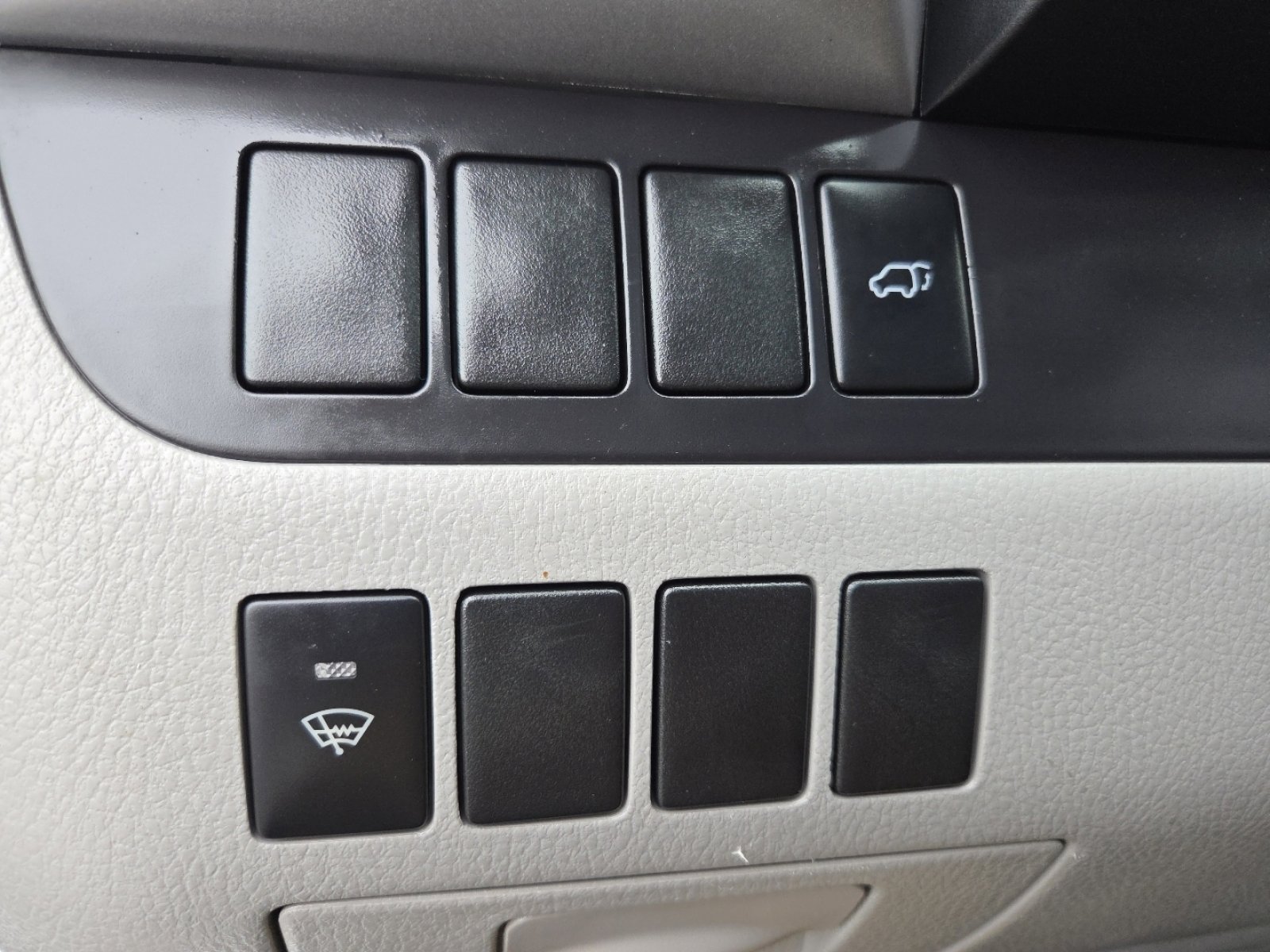 Used 2015 Toyota Highlander Plus image 6