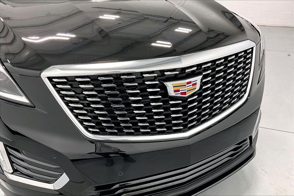 New 2026 Cadillac XT5 Luxury w/ LPO, Floor Liner Package FWD image 28