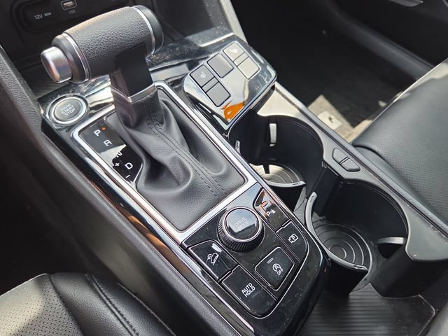 Used 2025 Kia Sportage EX FWD image 21