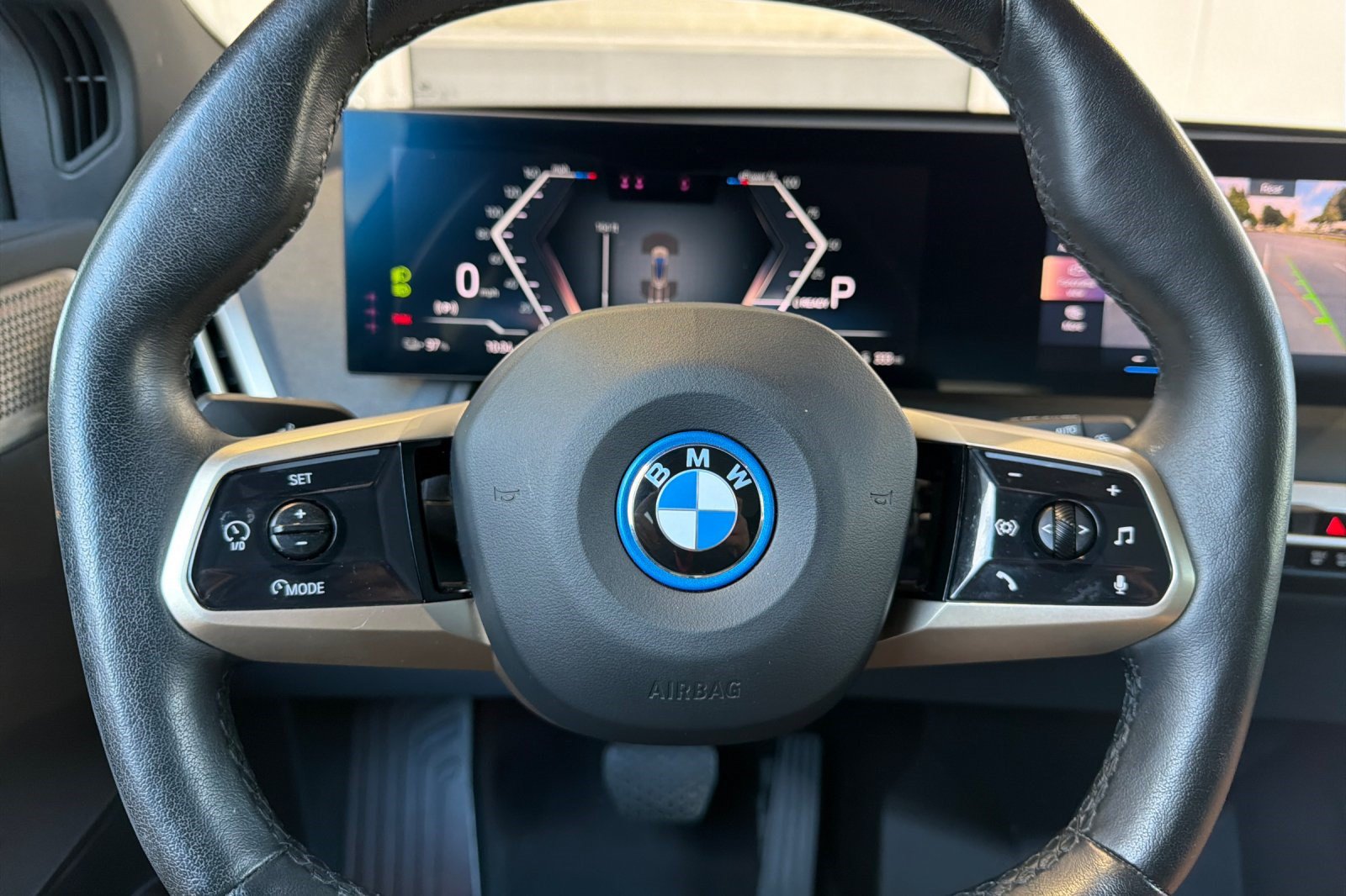 Certified 2023 BMW iX M60 w/ Executive Package AWD/4WD image 31