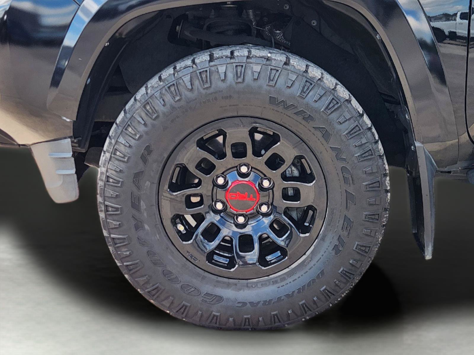 Used 2019 Toyota Tacoma TRD Sport RWD image 10