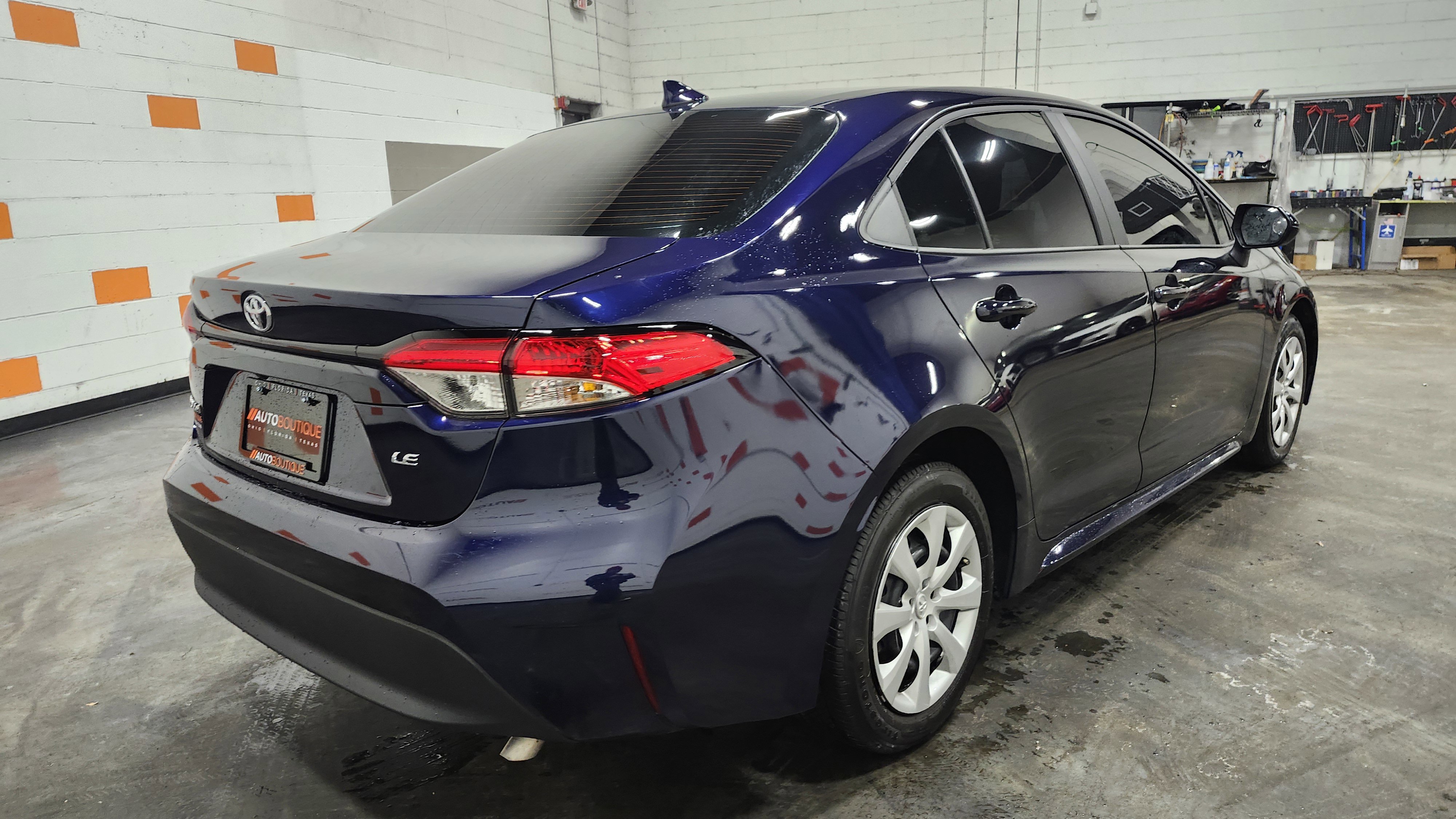 Used 2025 Toyota Corolla LE image 14