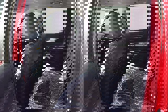 New 2025 Ford Ranger Lariat w/ Black Appearance Package image 5