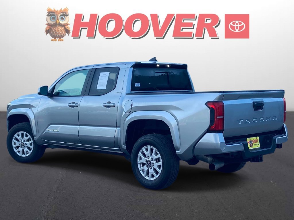 Used 2024 Toyota Tacoma SR5 RWD image 8
