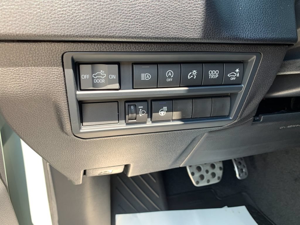New 2026 Toyota Tundra SR5 AWD/4WD image 30