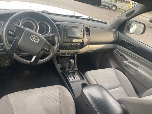 Used 2014 Toyota Tacoma 2WD Double Cab image 12