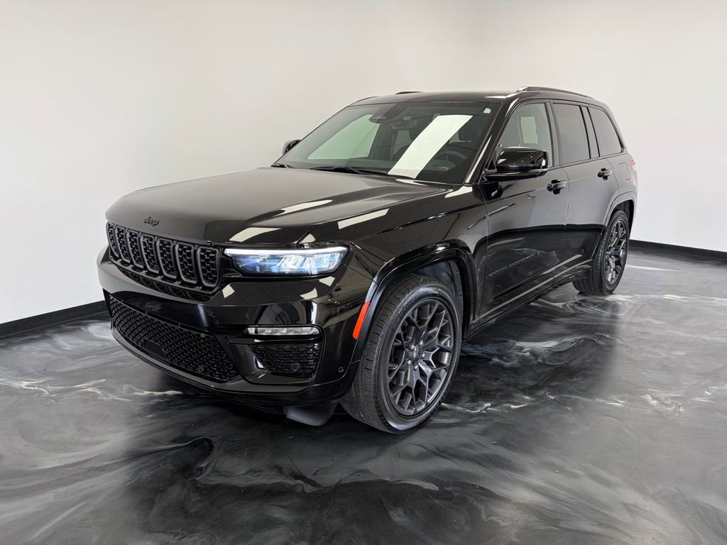 Used 2024 Jeep Grand Cherokee Summit image 16