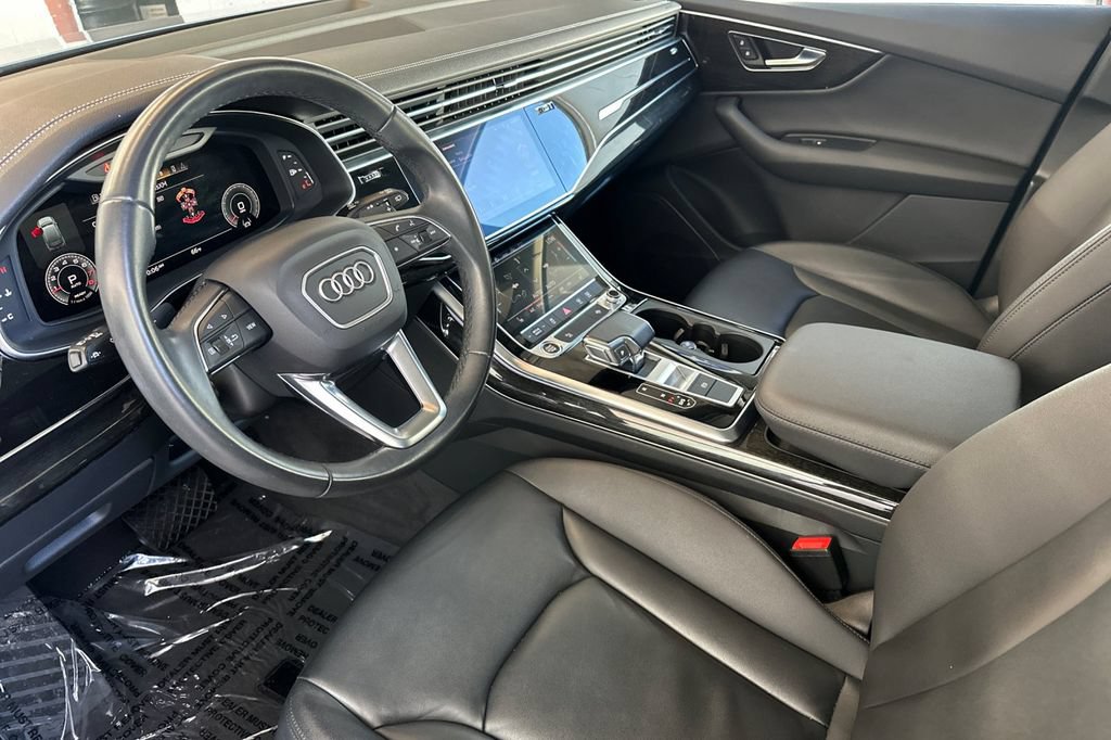 Used 2023 Audi Q7 2.0T Premium w/ Convenience Package AWD/4WD image 10