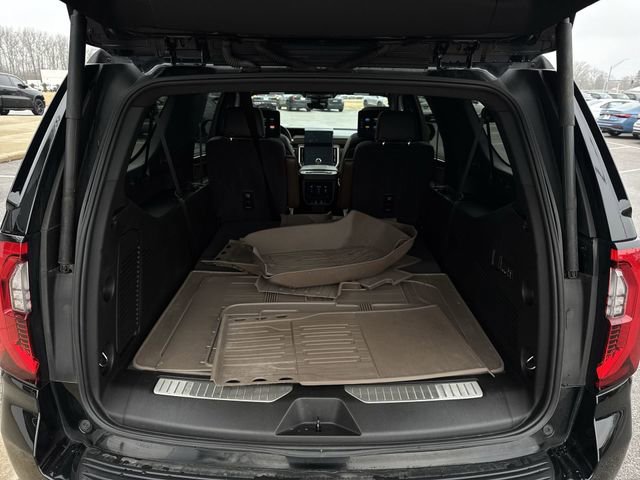 Certified 2025 GMC Yukon XL Denali Ultimate w/ LPO, Floor Liner Package image 27