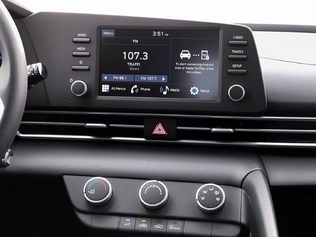 New 2026 Hyundai Elantra SE FWD image 19