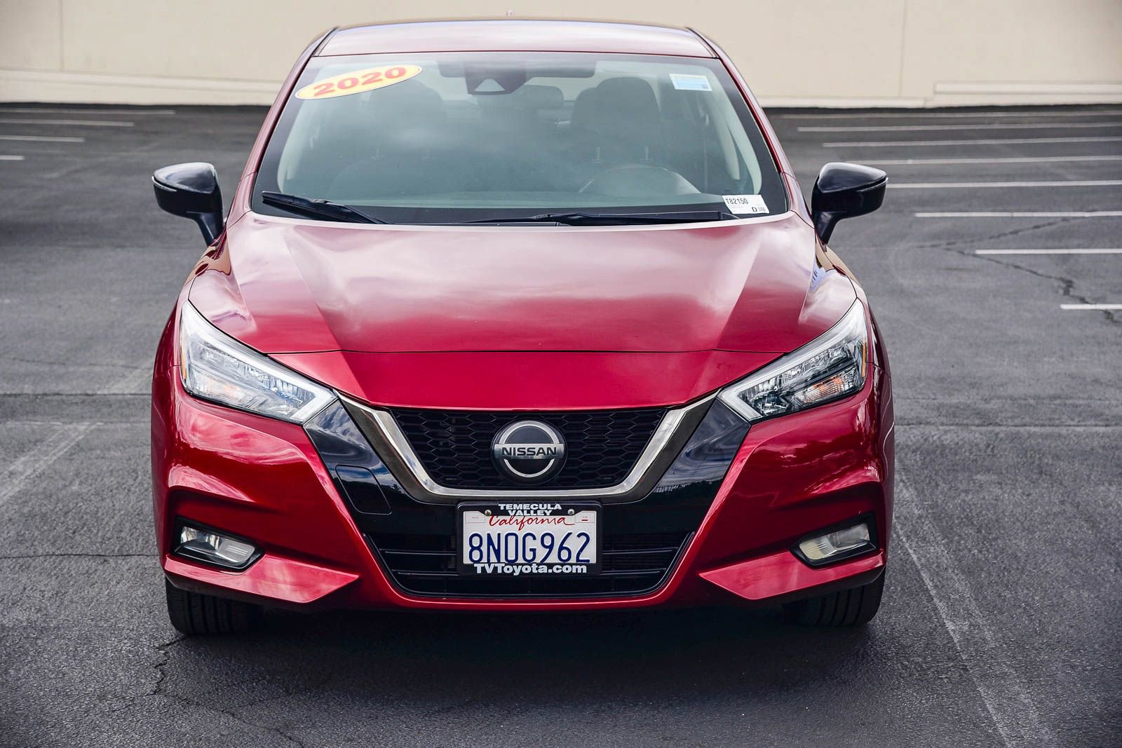 Used 2020 Nissan Versa SR image 2