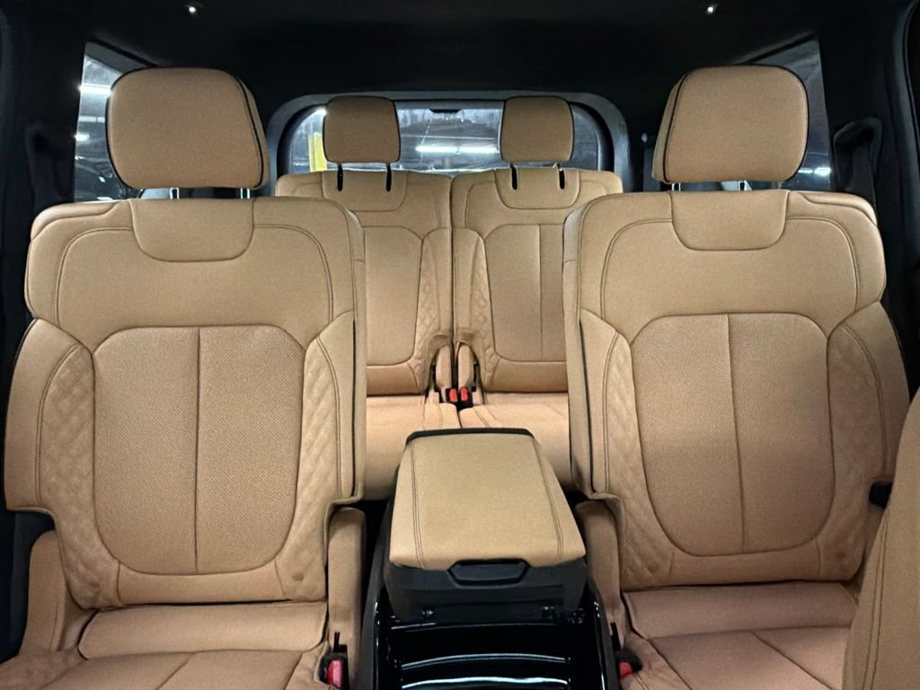 New 2026 Jeep Grand Cherokee L Summit AWD/4WD image 24