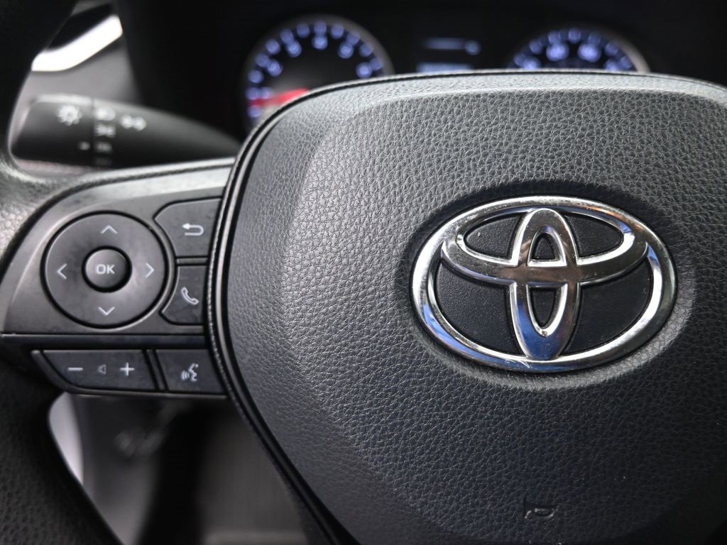 Used 2019 Toyota RAV4 LE w/ All Weather Liner Package image 15