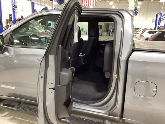 Used 2020 GMC Sierra 1500 Elevation w/ Elevation Value Package AWD/4WD image 12