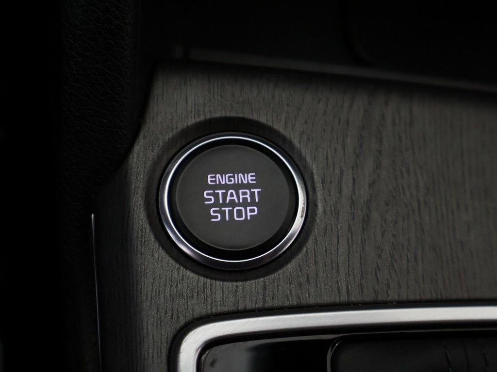 Certified 2026 Kia Sportage X-Line image 38