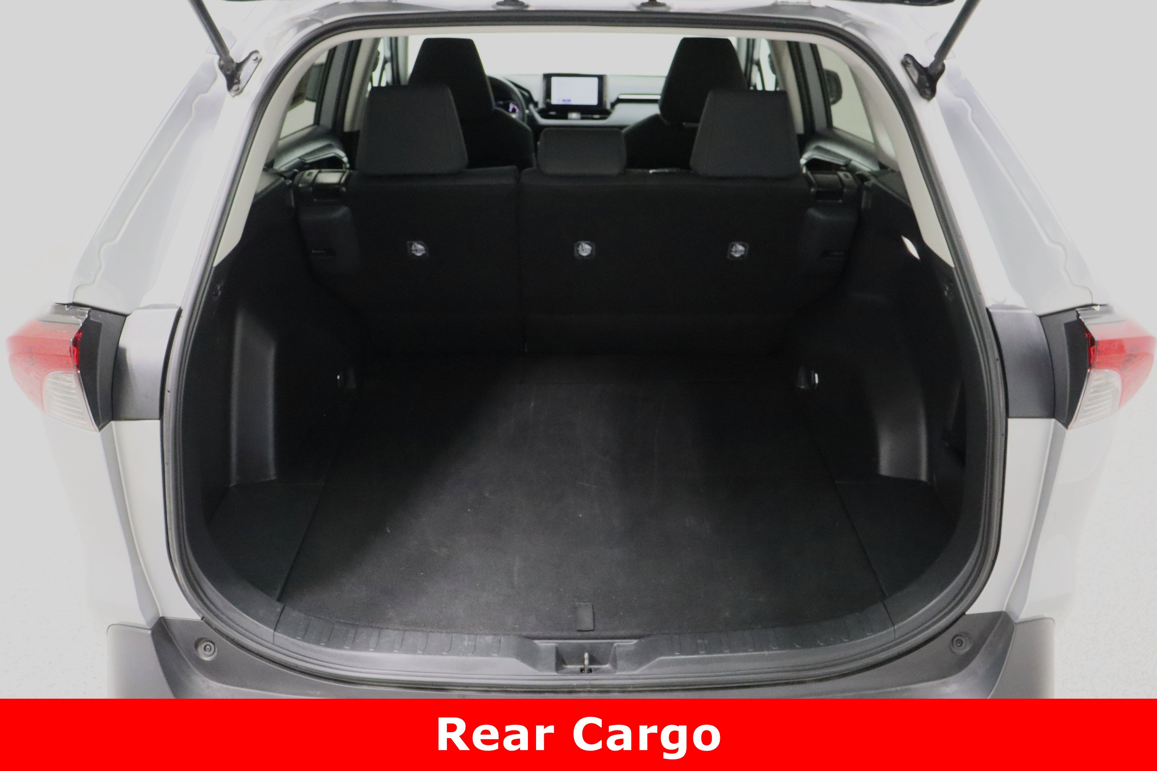 Used 2024 Toyota RAV4 LE image 28