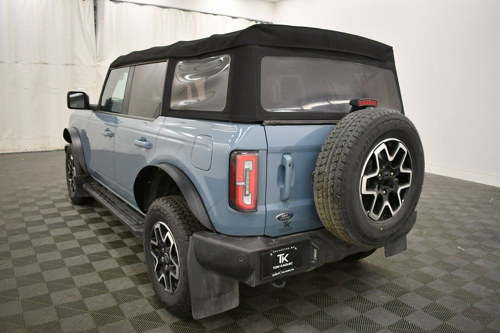 Used 2022 Ford Bronco Outer Banks image 5