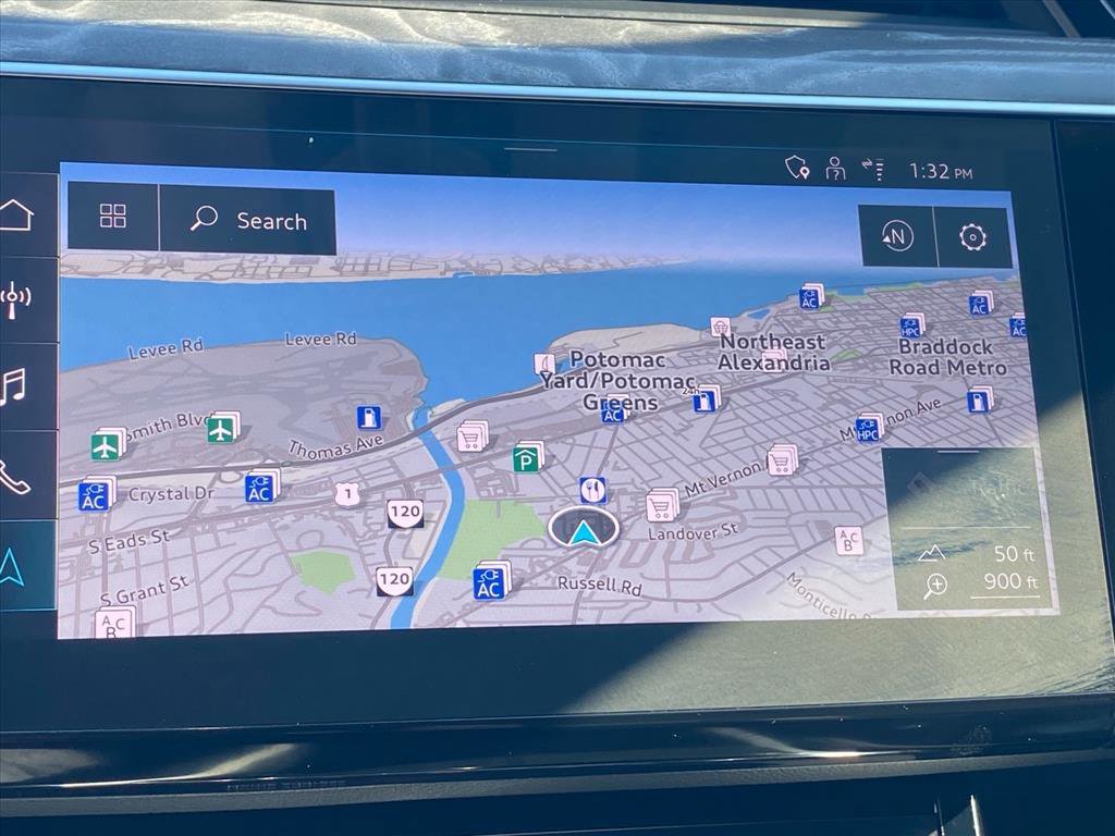 Used 2024 Audi Q8 e-tron Premium Plus w/ Premium Plus Package image 16