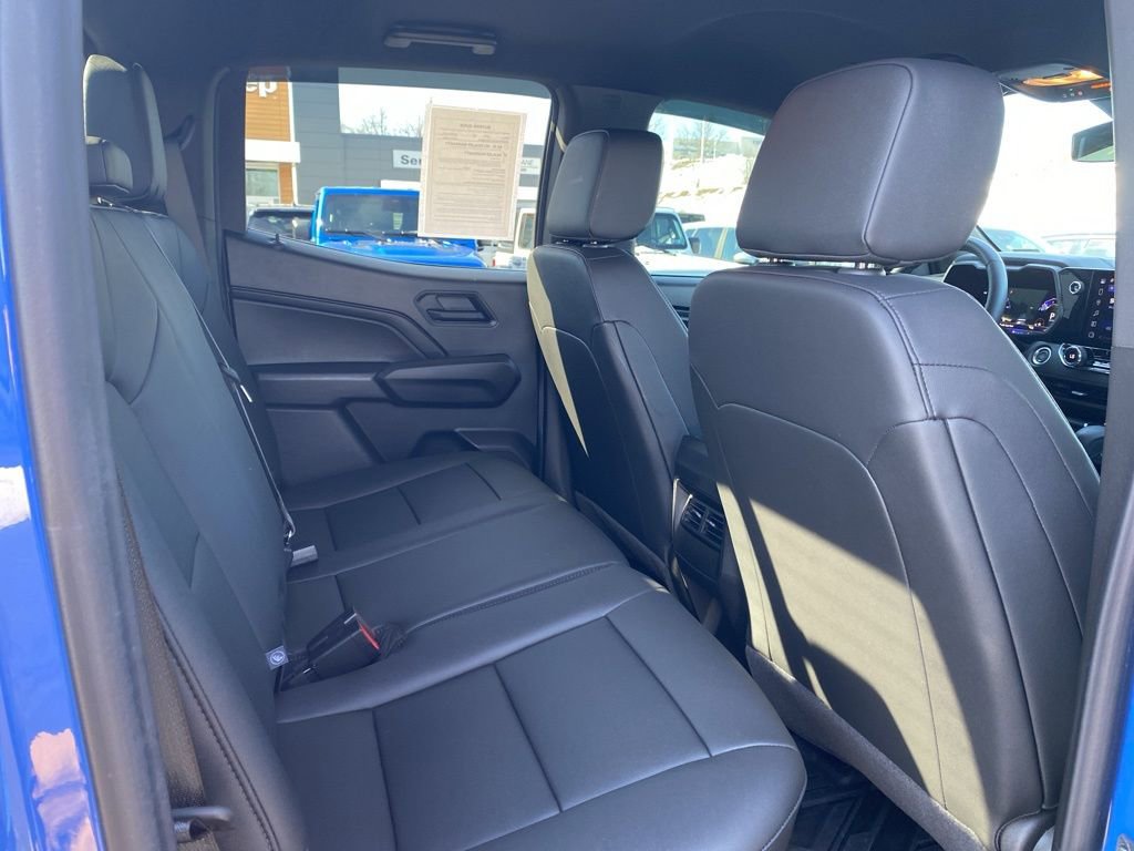 Used 2025 Chevrolet Colorado Trail Boss image 13