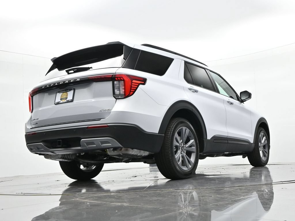 New 2026 Ford Explorer Active w/ Active Comfort Package AWD/4WD image 23