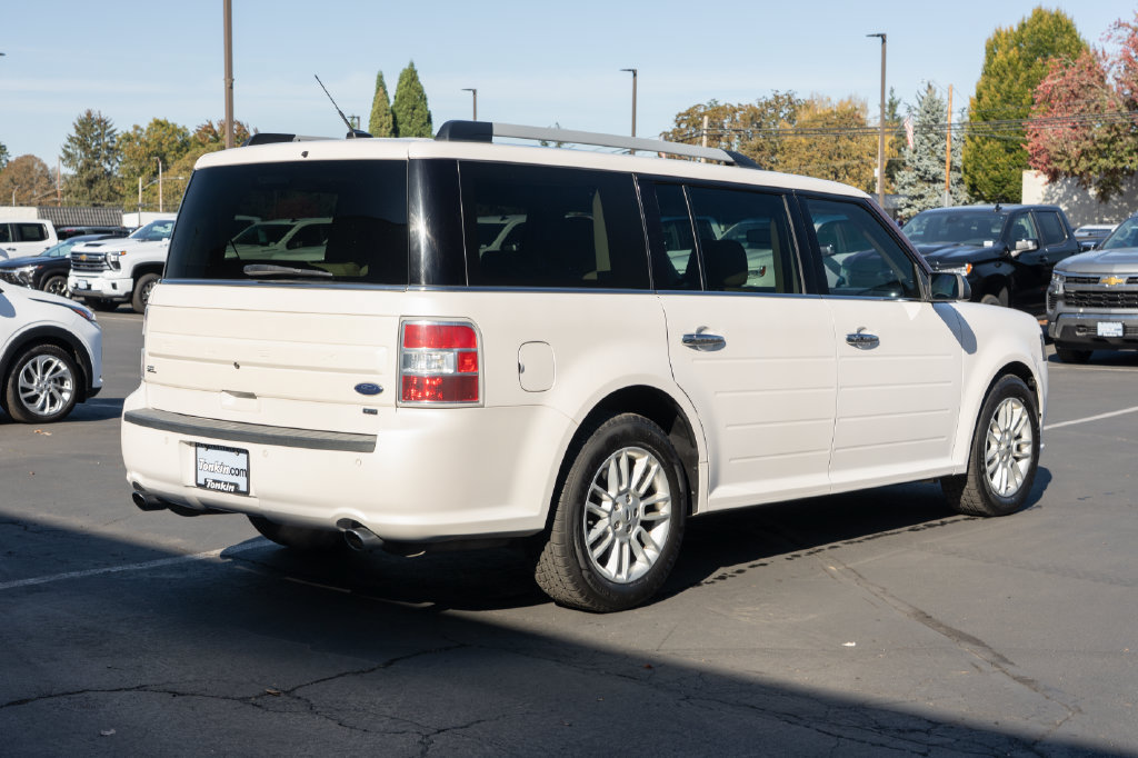 Used 2018 Ford Flex SEL w/ Equipment Group 202A AWD/4WD image 6