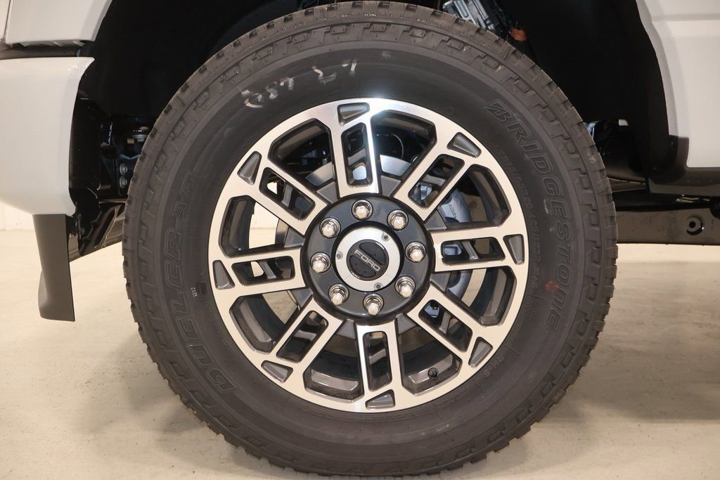 New 2026 Ford F350 Platinum w/ Platinum Plus Package image 38