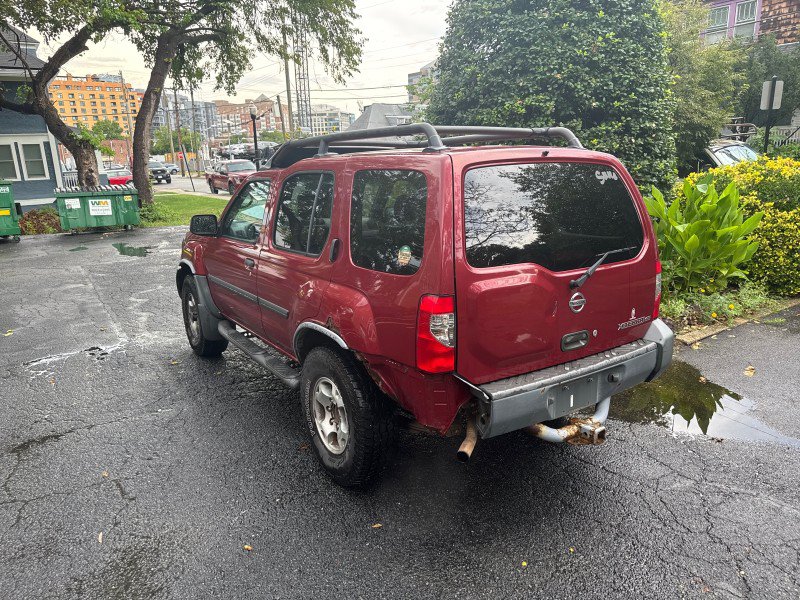 Used 2004 Nissan Xterra SE w/ (LTH) Rugged Leather Pkg AWD/4WD image 3