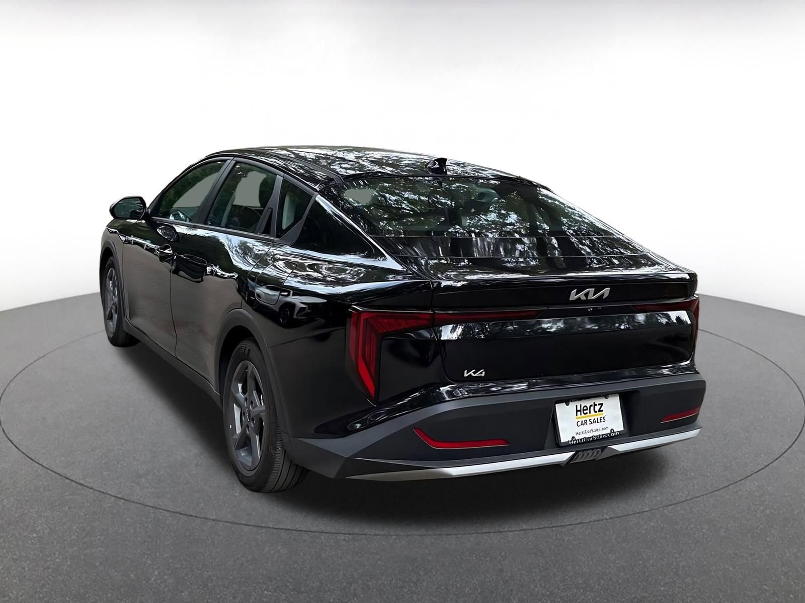 Used 2025 Kia K4 FWD image 4