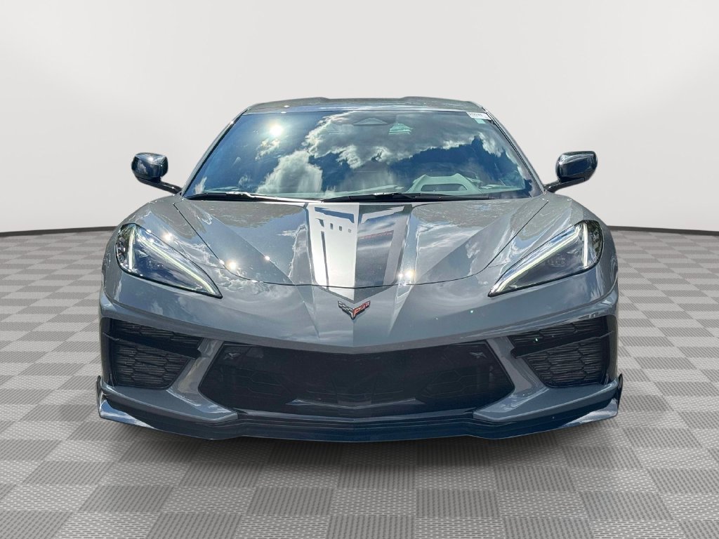 Used 2025 Chevrolet Corvette Stingray Preferred Cpe w/ Z51 Performance Package RWD image 2