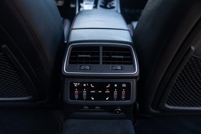 Used 2022 Audi RS 6 image 36