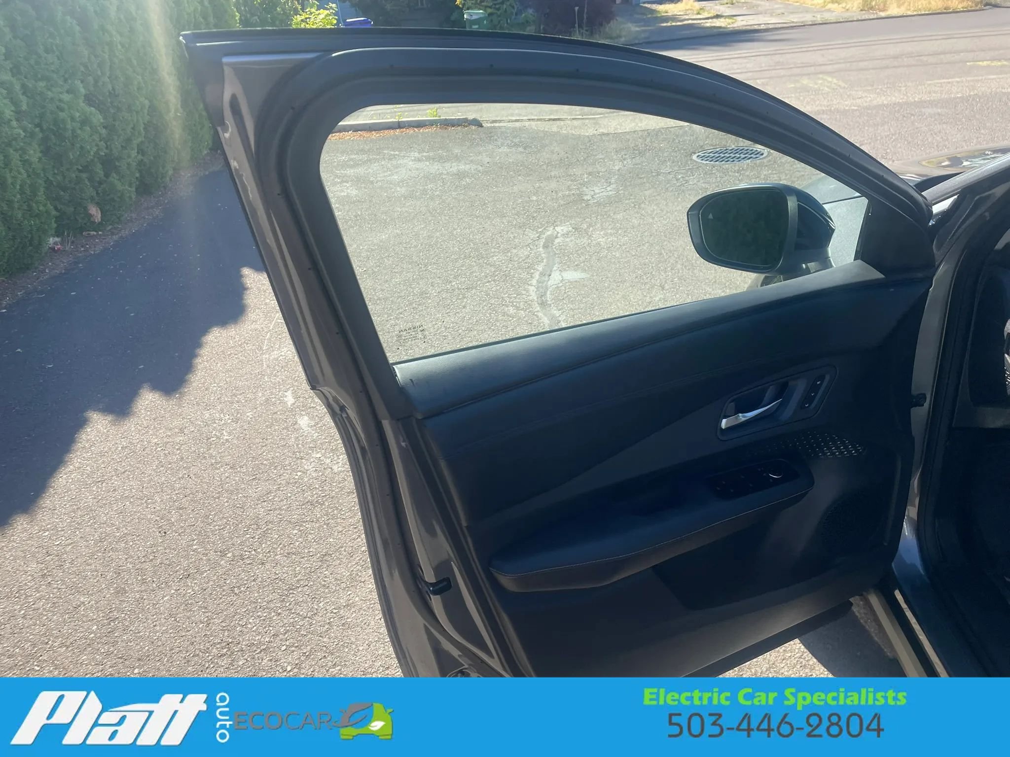 Used 2023 Nissan Ariya AWD image 22