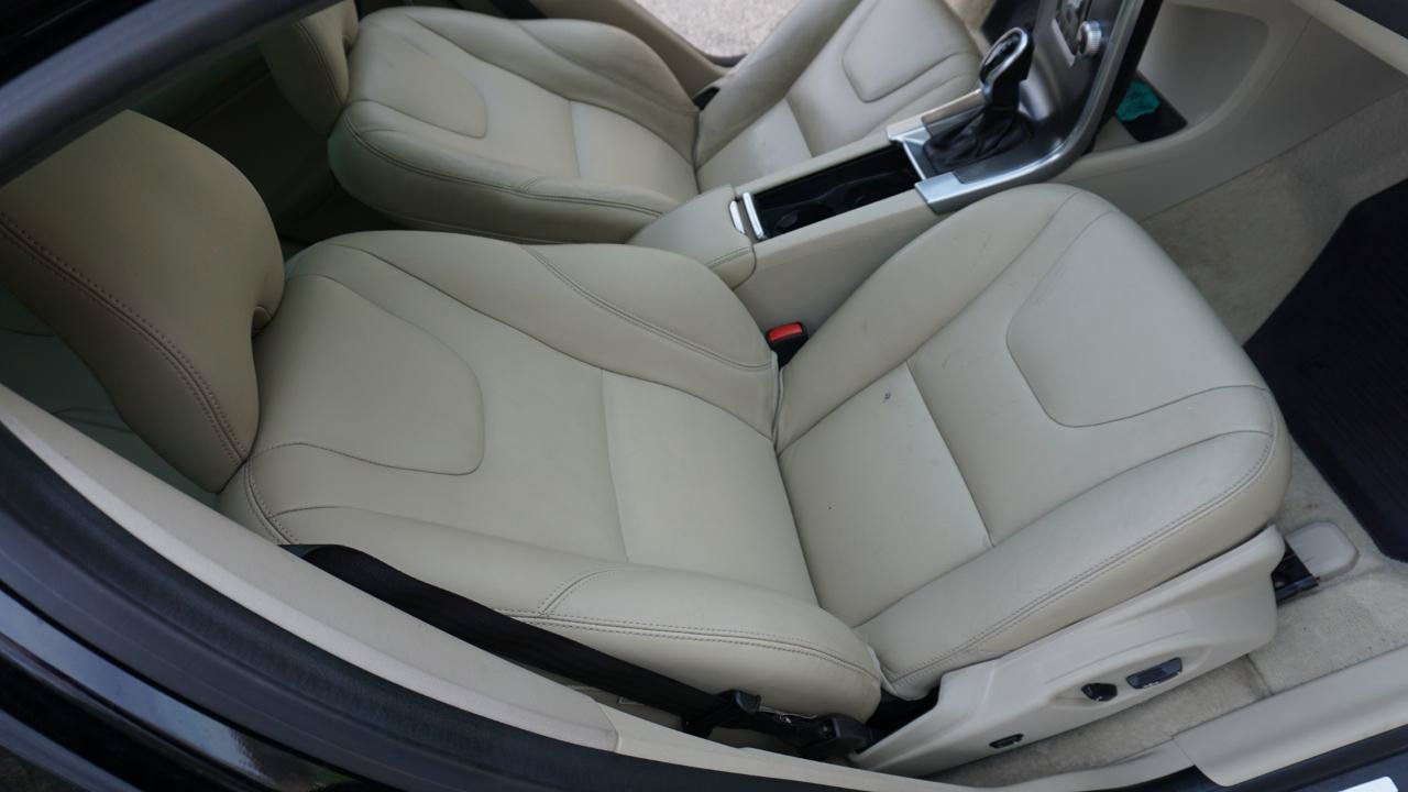 Used 2015 Volvo XC60 T5 Platinum AWD/4WD image 15