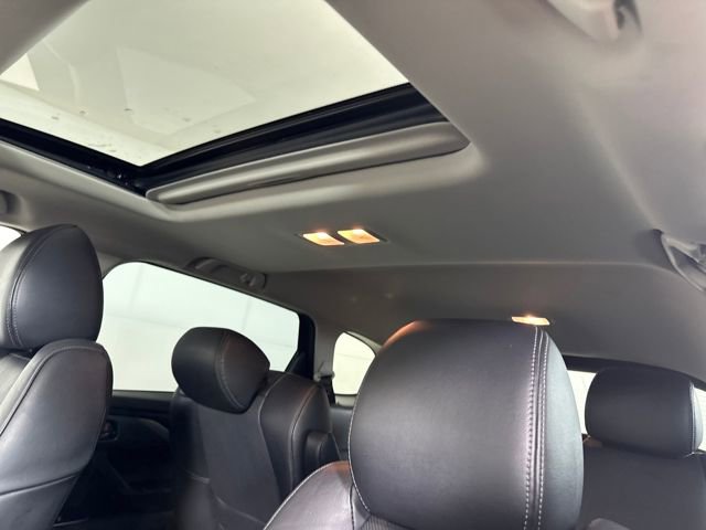 Used 2023 MAZDA CX-9 Touring image 12