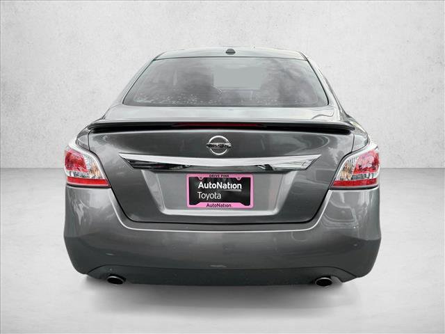 Used 2015 Nissan Altima 2.5 SV image 6