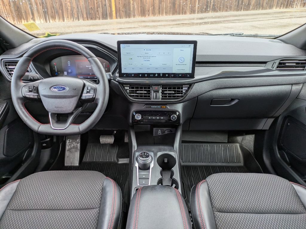 Certified 2025 Ford Escape ST-Line w/ Tech Pack #1 AWD/4WD image 16