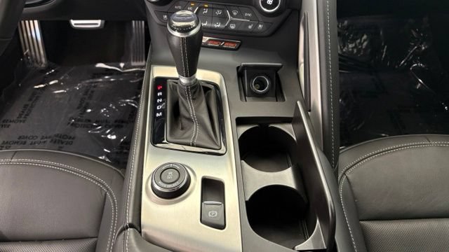Used 2016 Chevrolet Corvette Z06 w/ 3LZ Preferred Equipment Group RWD image 34